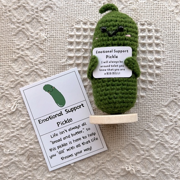 Emotional support pickle - Picture 3 of 4